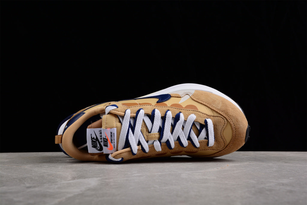Nike Vaporwaffle sacai Sesame Blue Void DD1875-200.
