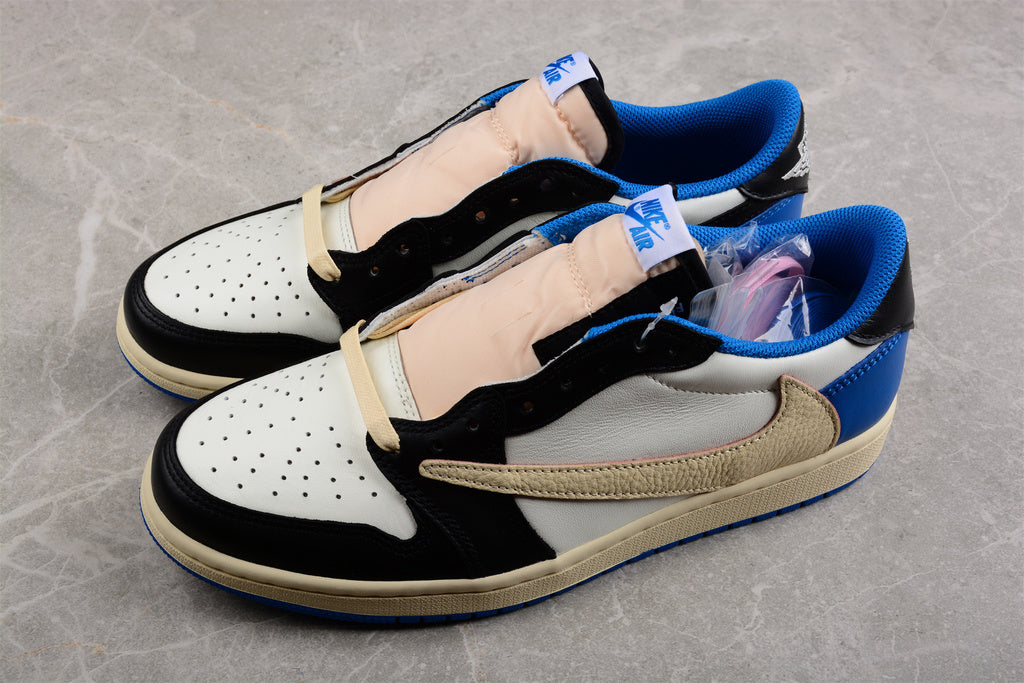 Jordan 1 Retro Low OG SP Fragment x Travis Scott DM7866-140.