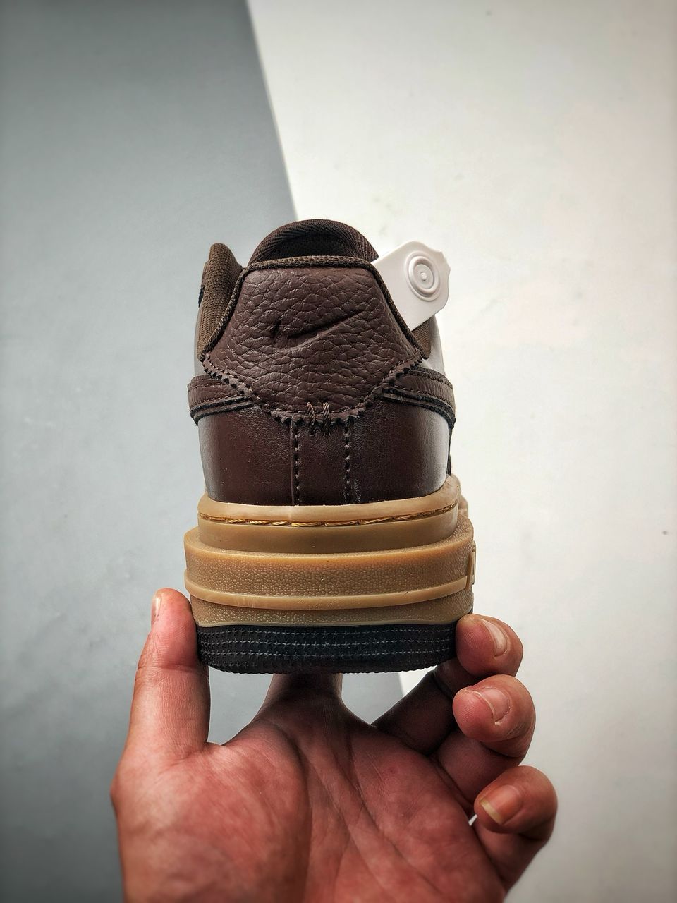 Nike Air Force 1 Low Luxe Brown.