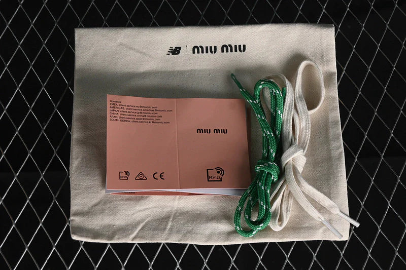 New Balance 530 miu miu Brown.