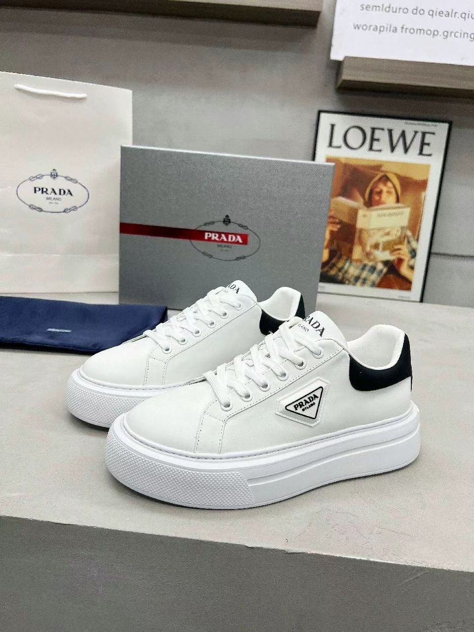 Prada Downtown White Black.
