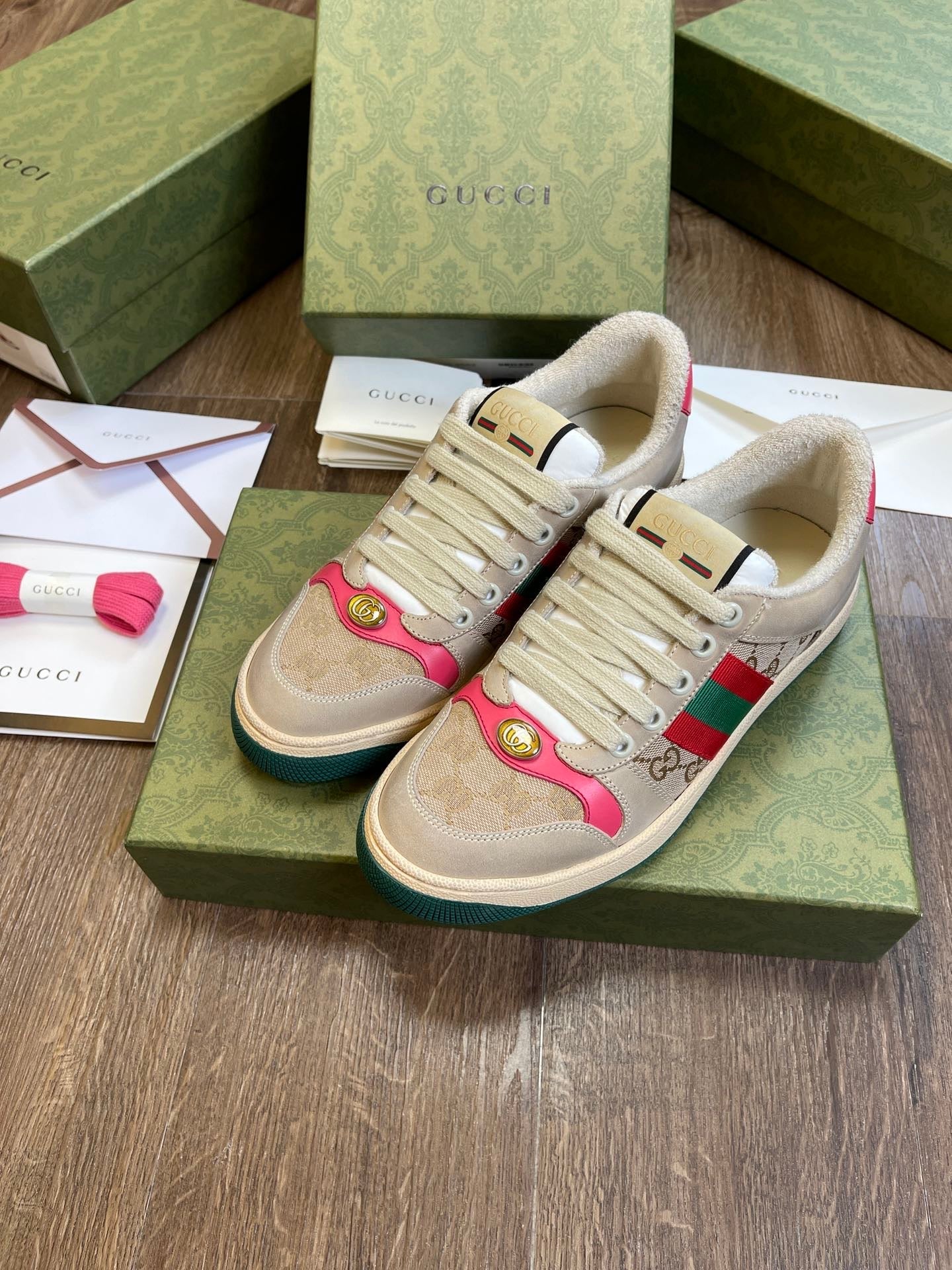 Gucci Screener Butter Leather.