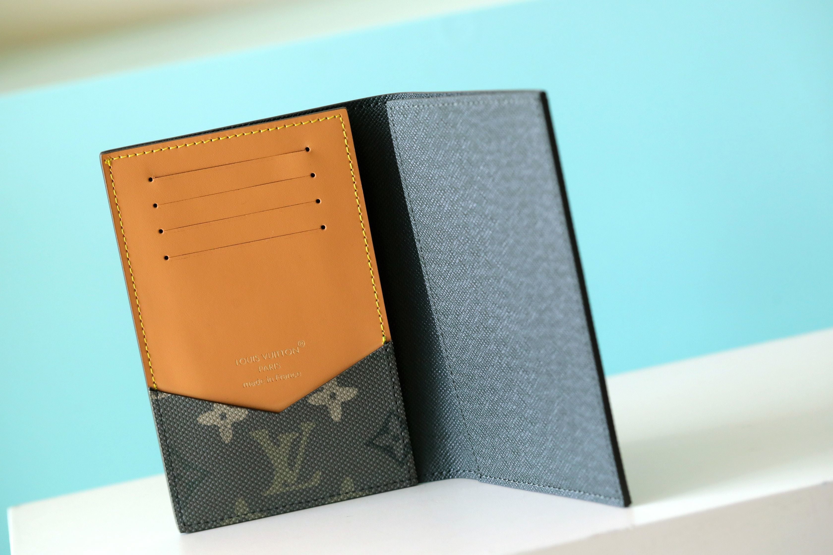 PORTA CARTÕES LOUIS VUITTON ORGANIZER
