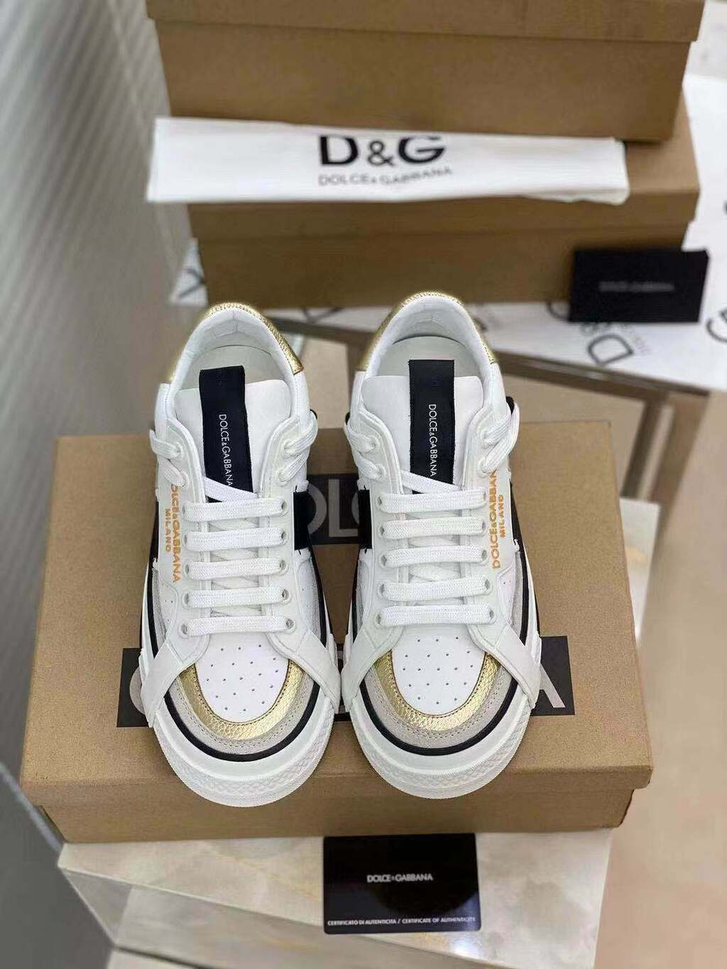 2.Zero White Gold