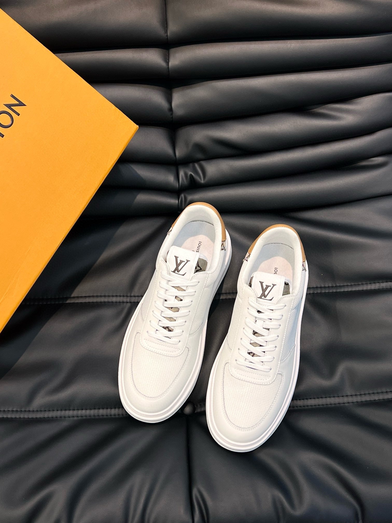 Beverly Hills LV White.