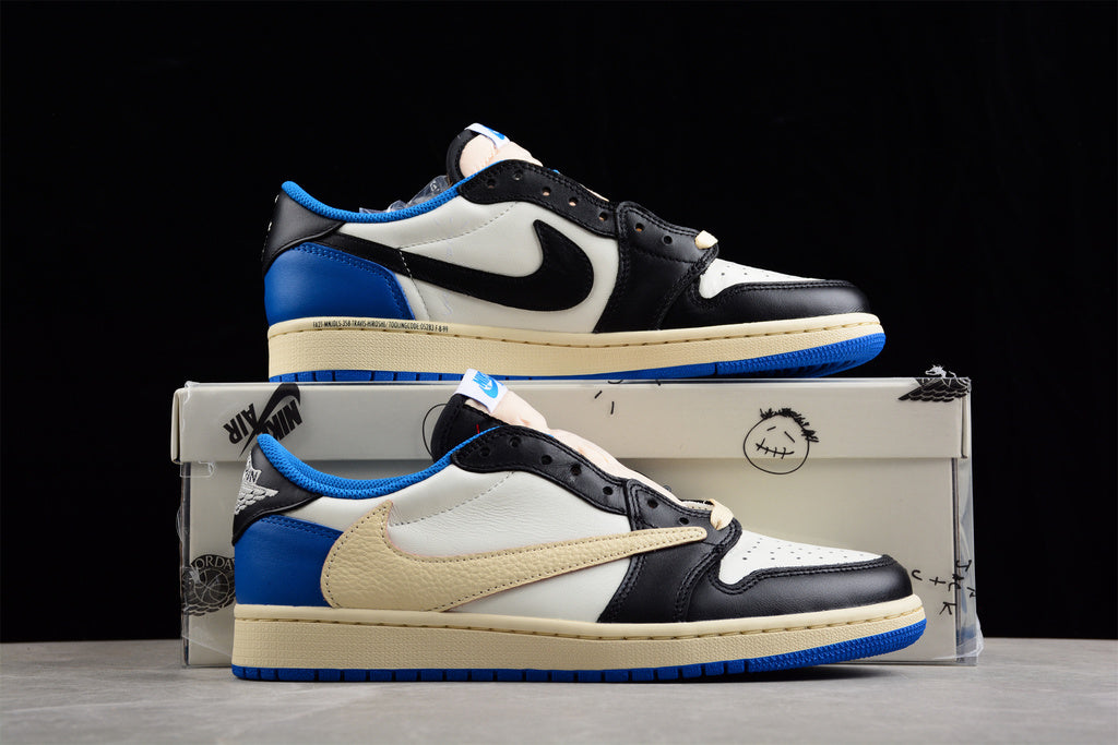 Jordan 1 Retro Low OG SP Fragment x Travis Scott DM7866-140.