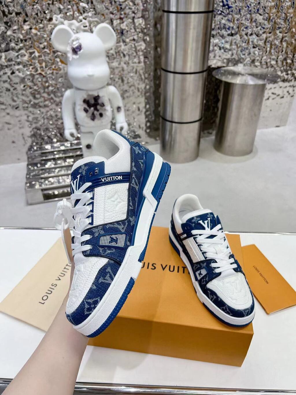 Trainer Monogram Denim White Blue.