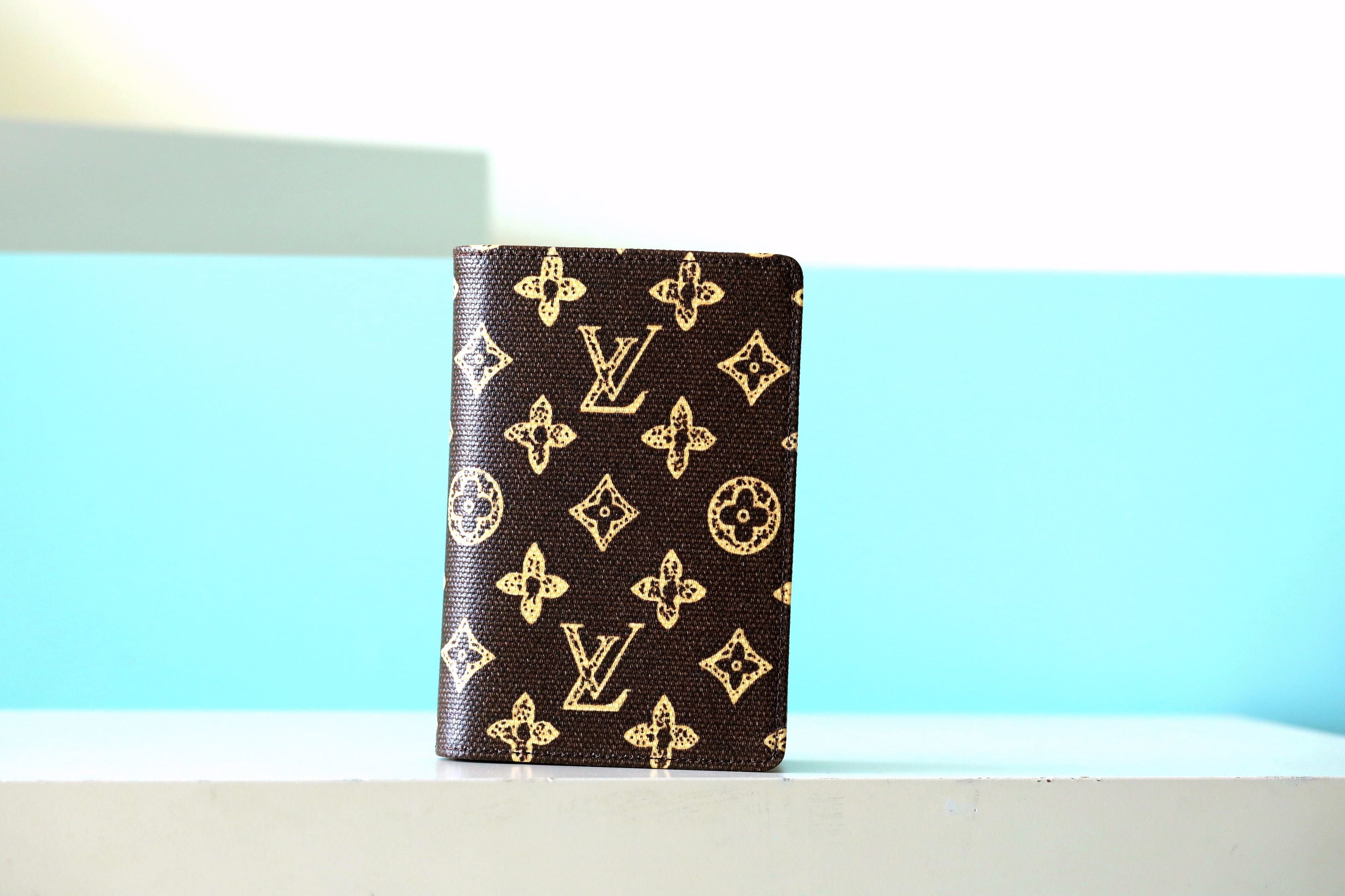PORTA CARTÕES LOUIS VUITTON ORGANIZER