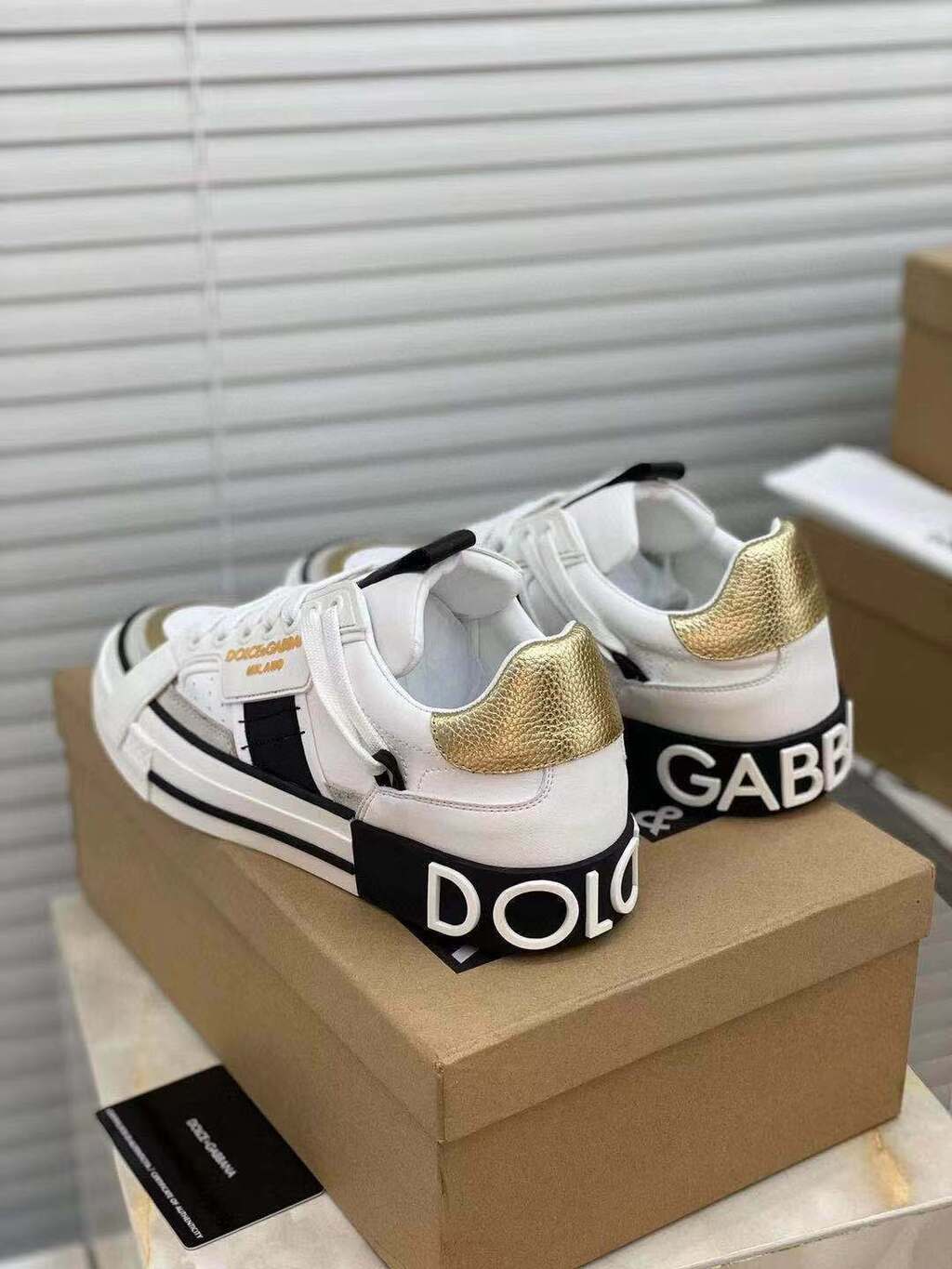 2.Zero White Gold