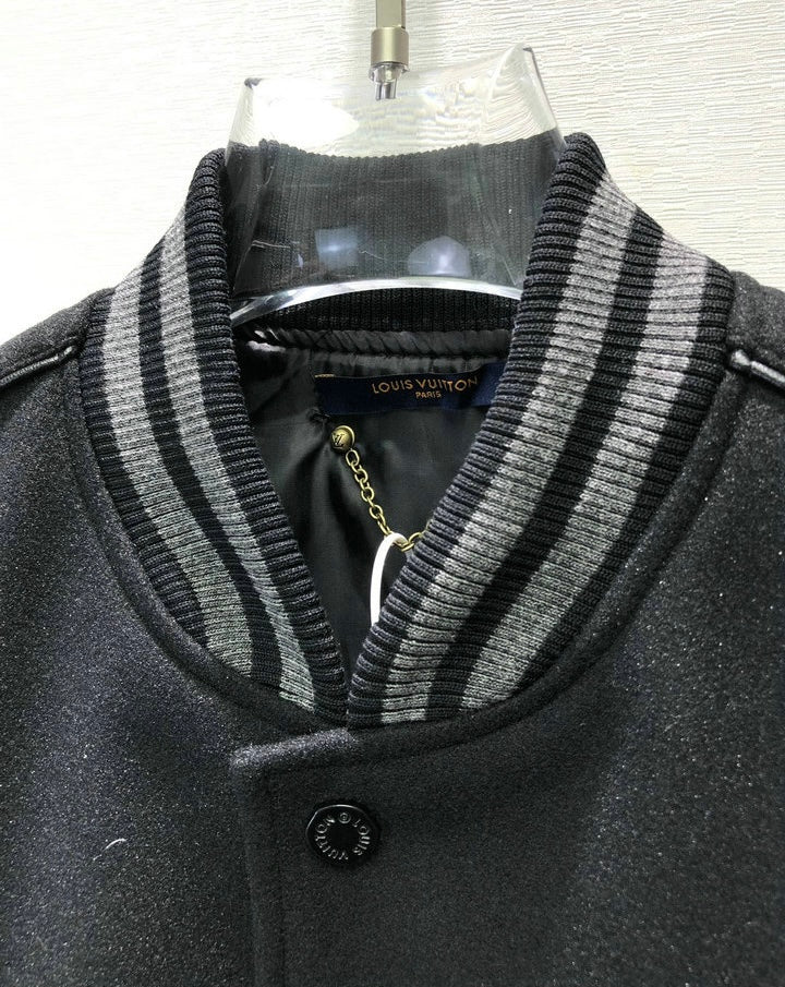 Jacket Varsity Black ( Pronta Entrega )